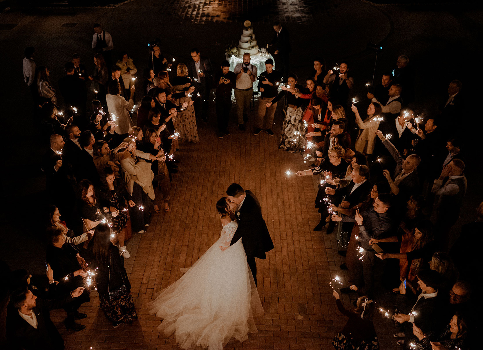 Location matrimonio Modena taglio torta